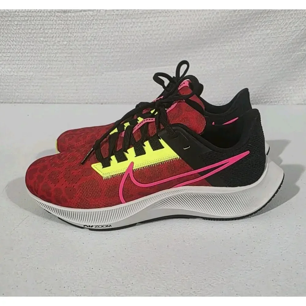 Women’s Size 8 - Nike Air Zoom Pegasus 38 Chile Red Hyper Pink 2021 DM8061-600
